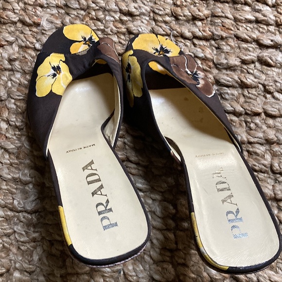 Prada floral fabric mules 38.5 - Picture 9 of 9
